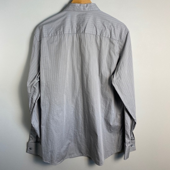 Calvin Klein Men's Silver/Gray Fine Textured Striped LS Button Up Dress Shirt XL - Picture 6 of 14